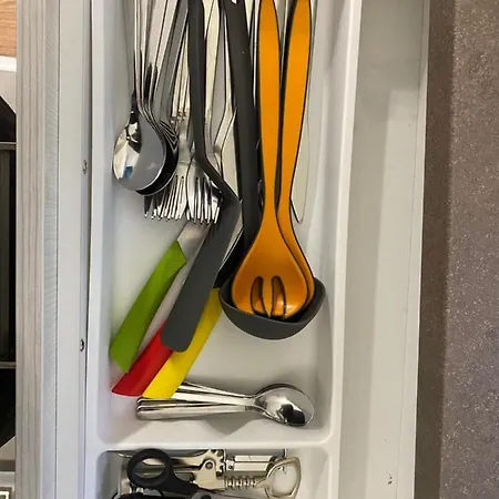 уютен на 3 мин. от главната и капана +паркинг Apartamento *