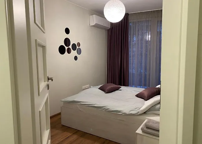 уютен на 3 мин. от главната и капана +паркинг Apartman