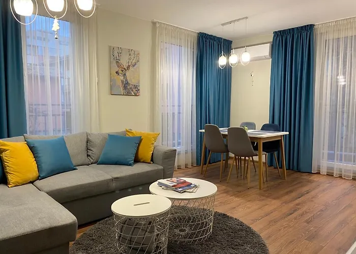 уютен на 3 мин. от главната и капана +паркинг